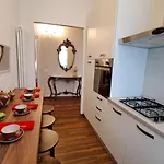 Διαμέρισμα Cavour257 *
