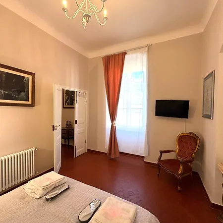 Cavour257 *